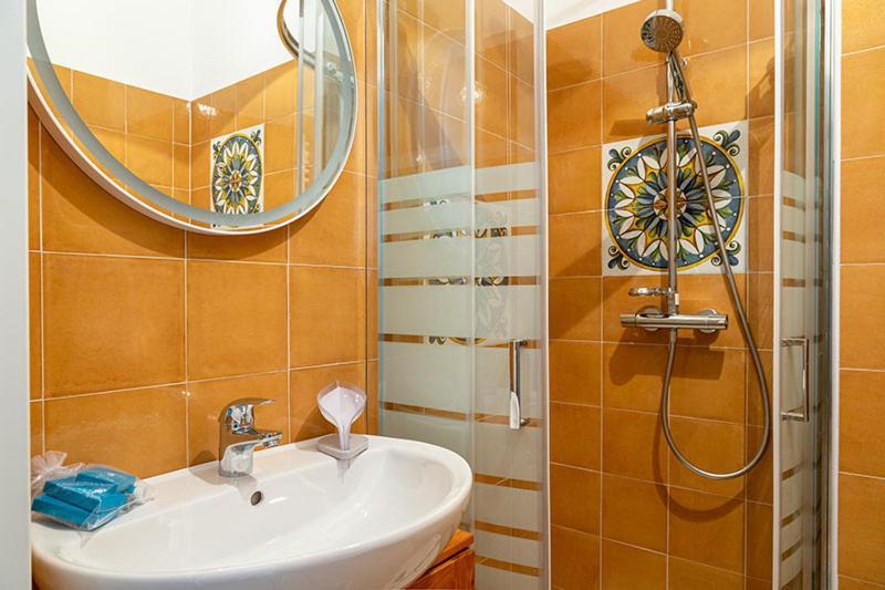 Gazzada Ghe Sem Morazzone B&B מראה חיצוני תמונה
